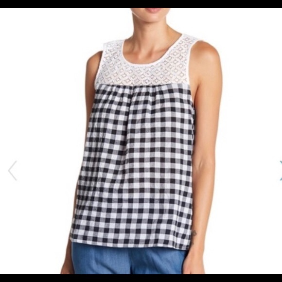 Joe Fresh Tops - 🌹Joe Fresh lace crochet gingham sleeveless top